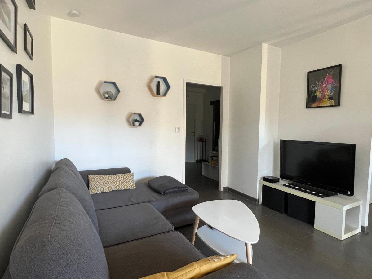 Superbe Appartement Centre Ville Nîmes Exterior foto